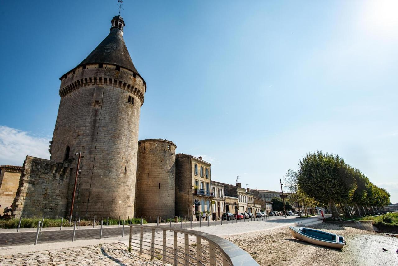 Logis Hotel De La Tour Libourne Exterior foto