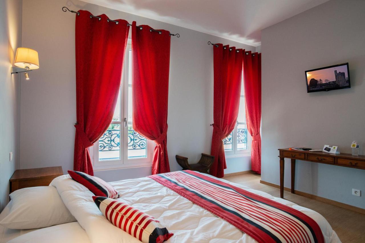 Logis Hotel De La Tour Libourne Exterior foto